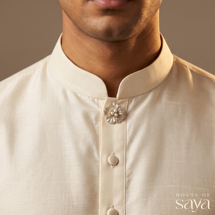 Gulnaar Button Cover