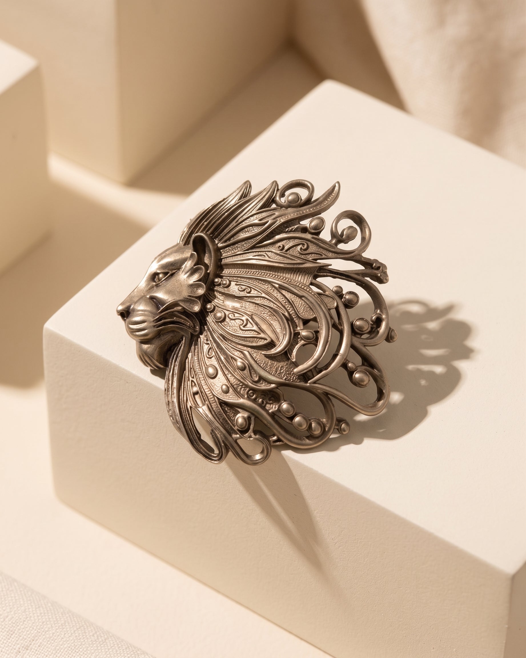Simha Noor Brooch